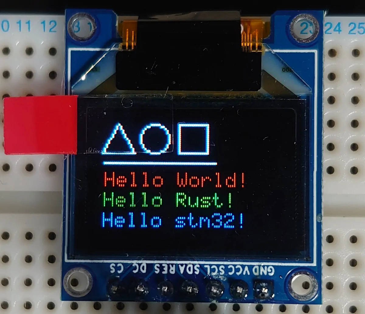 stm32とSPI接続のSSD1331搭載有機ＥＬディスプレイでHello worldした。